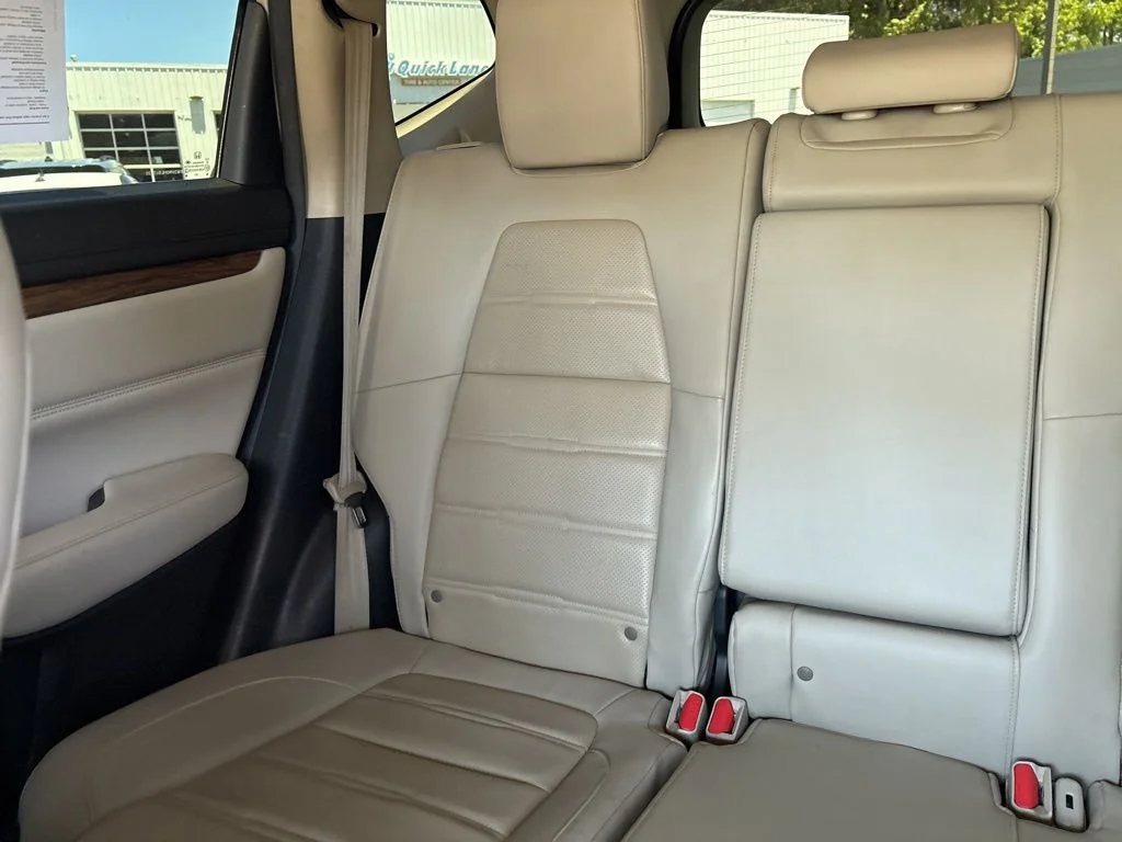 Used 2017 Sandstorm Metallic Honda Touring image 11