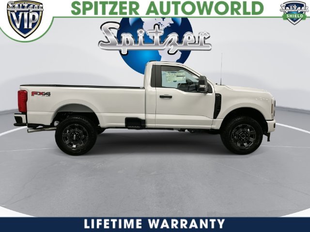 New 2027 Oxford White Ford F-350® XL image 11