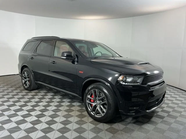 Used 2020  Dodge SRT image 3