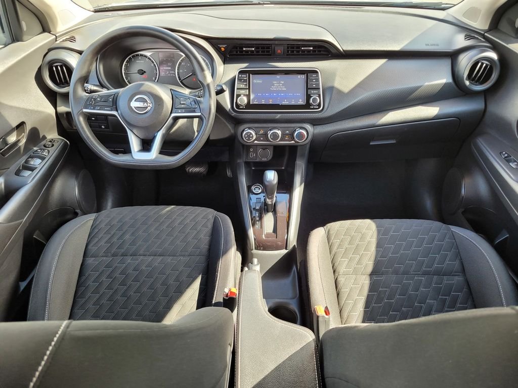 Used 2022 Gray Nissan S image 14