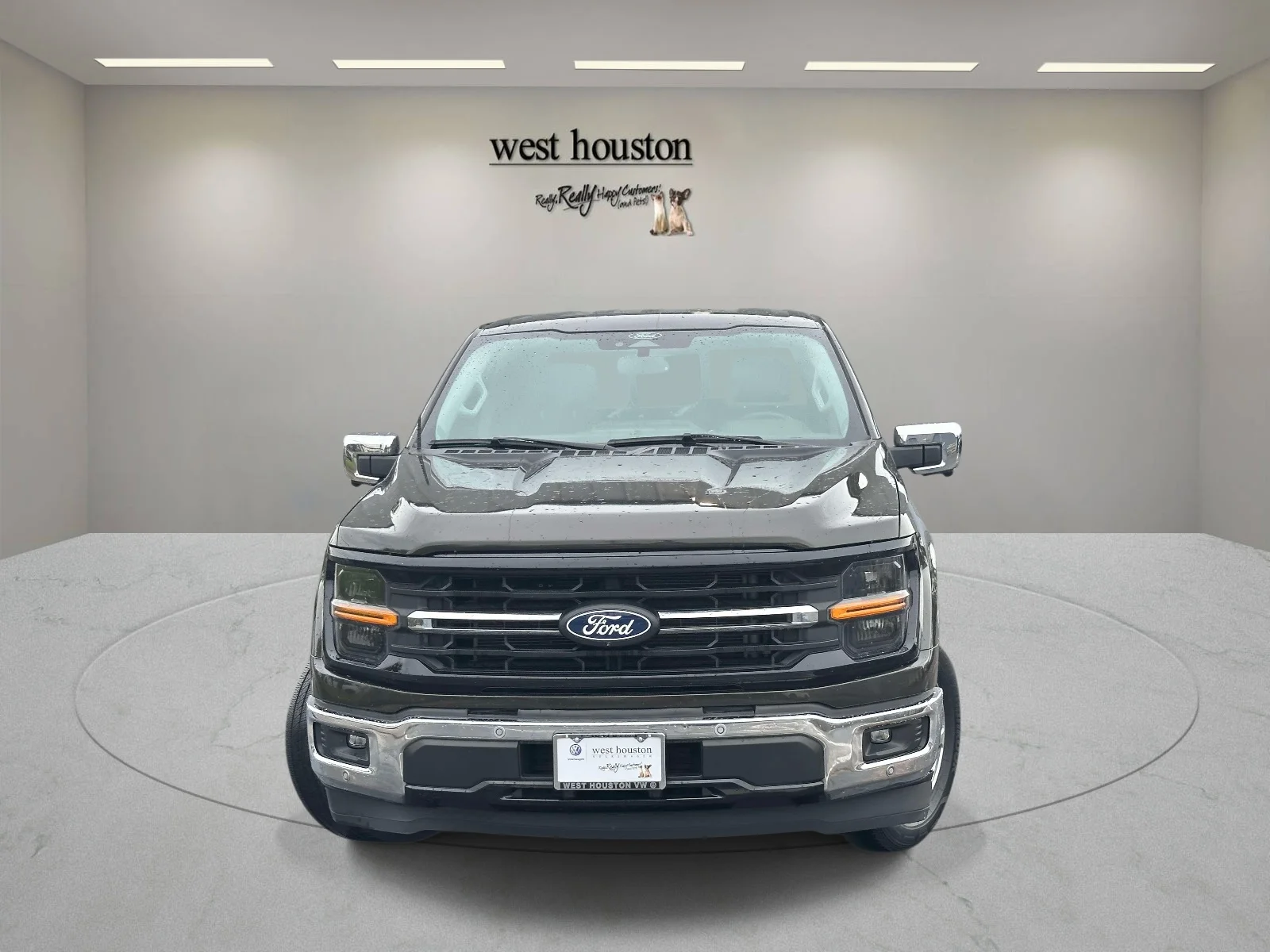 Used 2024 Black Ford XLT image 2