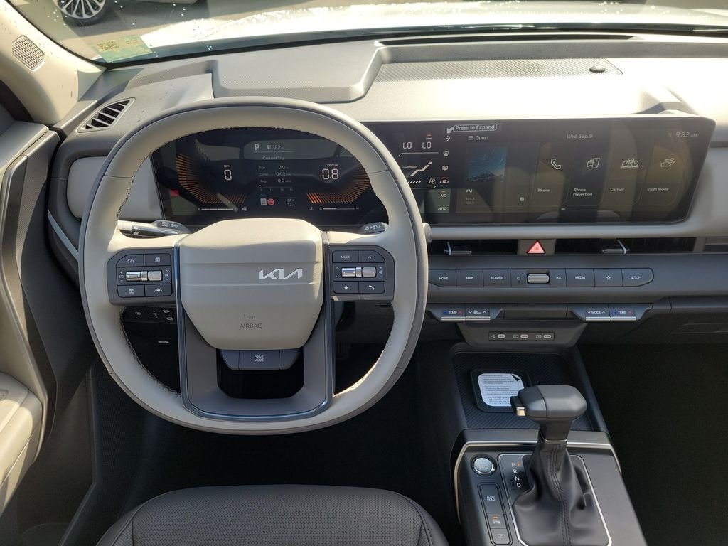 New 2027 Snow White Pearl Kia EX image 19