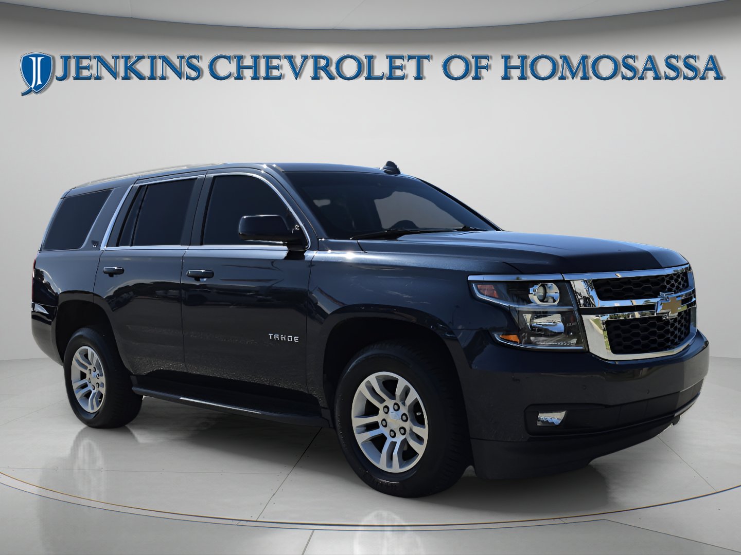 Used 2020 Blue Velvet Metallic Chevrolet LT image 2
