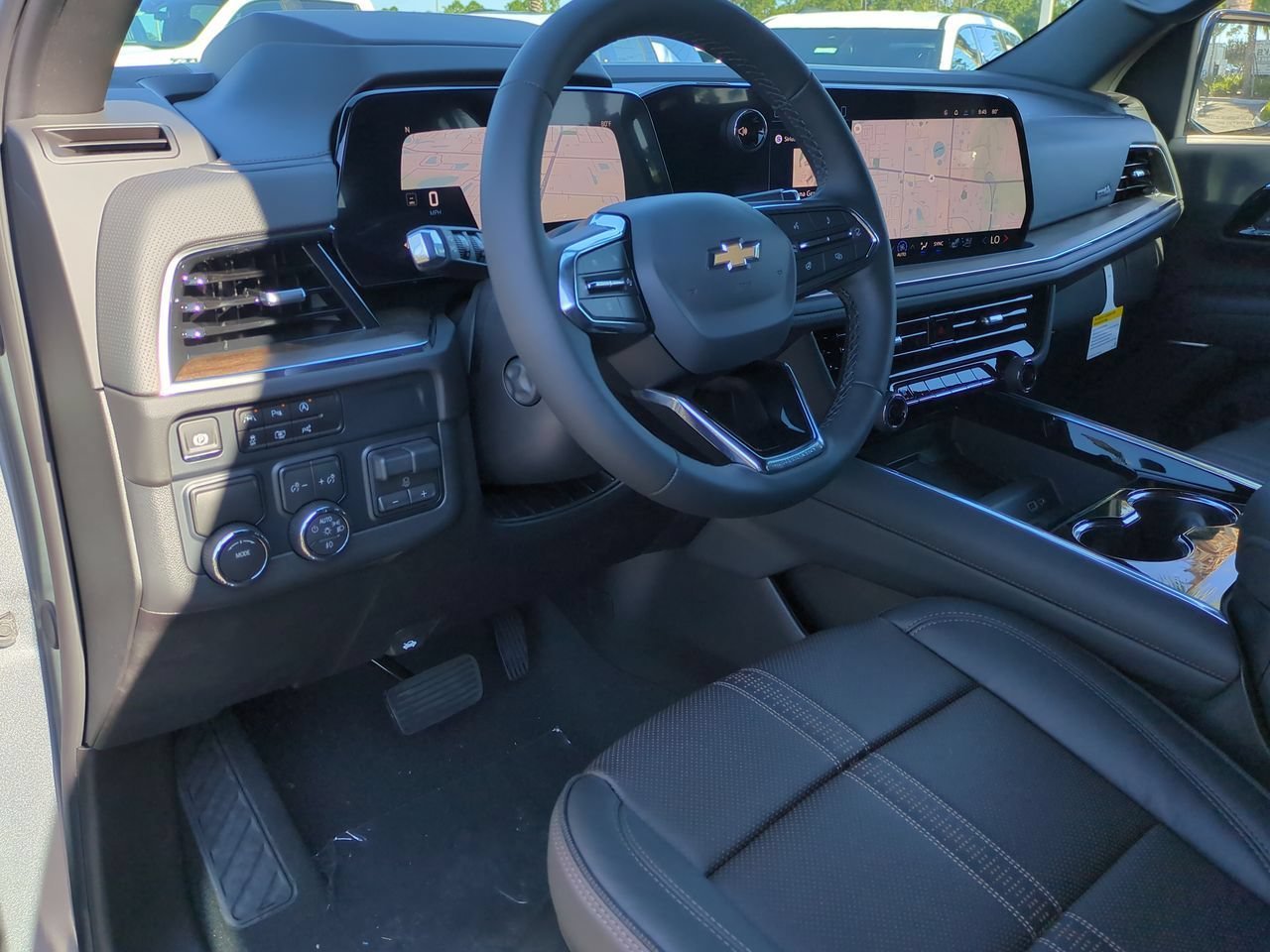 2026 Chevrolet Suburban High Country - Photo 10