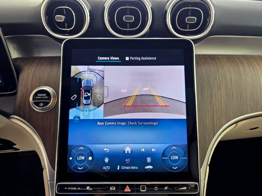 New 2027 Polar White Mercedes-Benz GLC 300 image 15