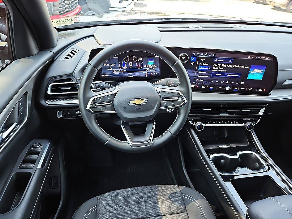 2026 Chevrolet Traverse LT - Photo 13