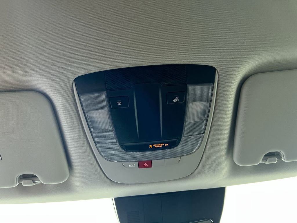 New 2026 Glacial White Pearl Kia LX image 20