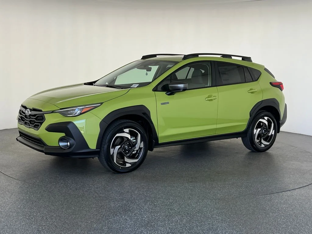 New 2026 CITRON YELLOW PEARL Subaru Limited Hybrid image 9
