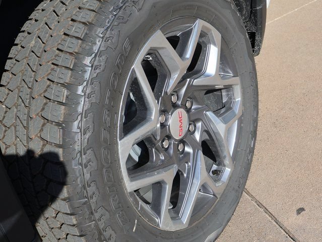 2026 GMC Sierra 1500 SLT - Photo 41