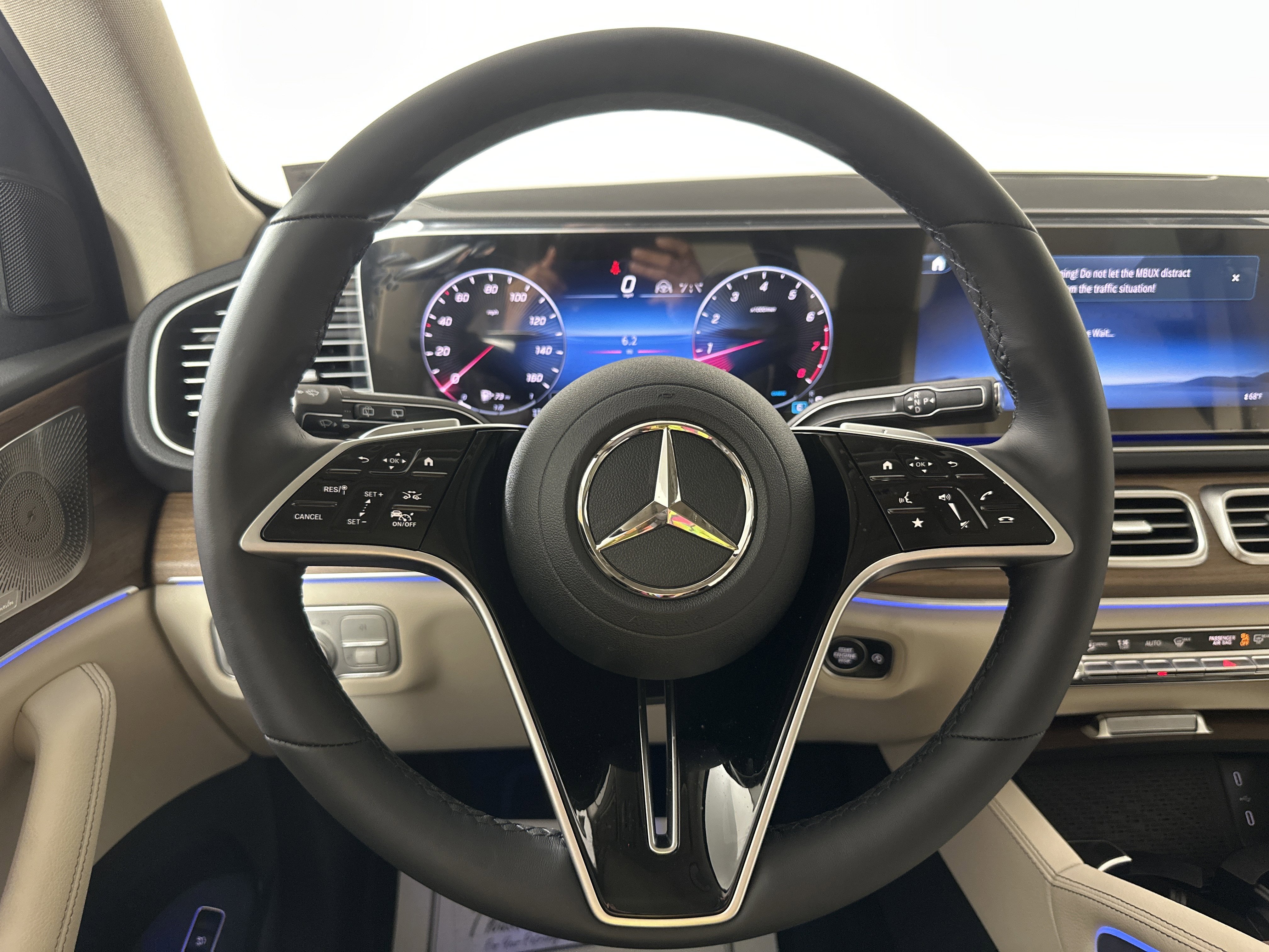 New 2026 POLAR WHITE Mercedes-Benz GLE 350 image 12