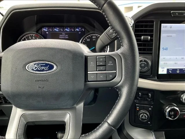 Certified Used 2021 Velocity Blue Metallic Ford XLT image 54