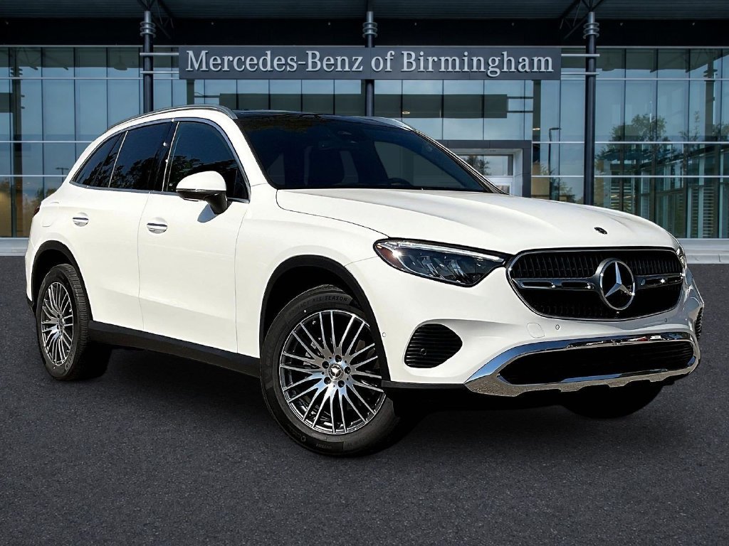 2026 Mercedes-Benz GLC Base