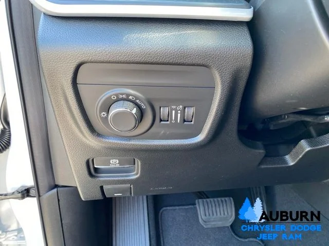 New 2026 Bright White Clearcoat Jeep Laredo X image 37