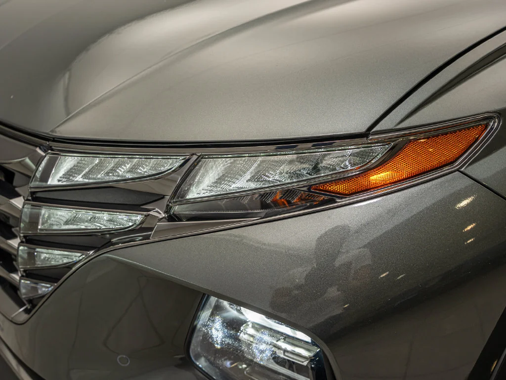 Used 2024 Amazon Gray Hyundai Limited image 15