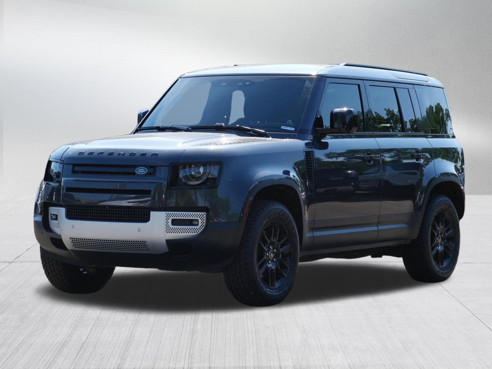 2025 Land Rover Defender 110 S P300's photo