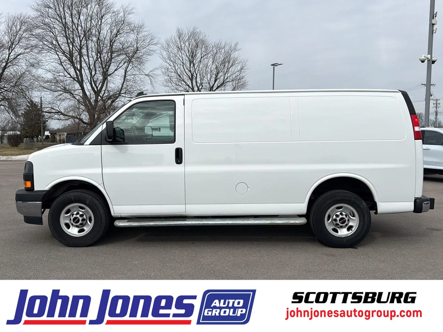 2024 GMC Savana 2500's photo