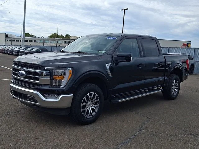 Certified Used 2022 Black Metallic Ford Lariat image 3
