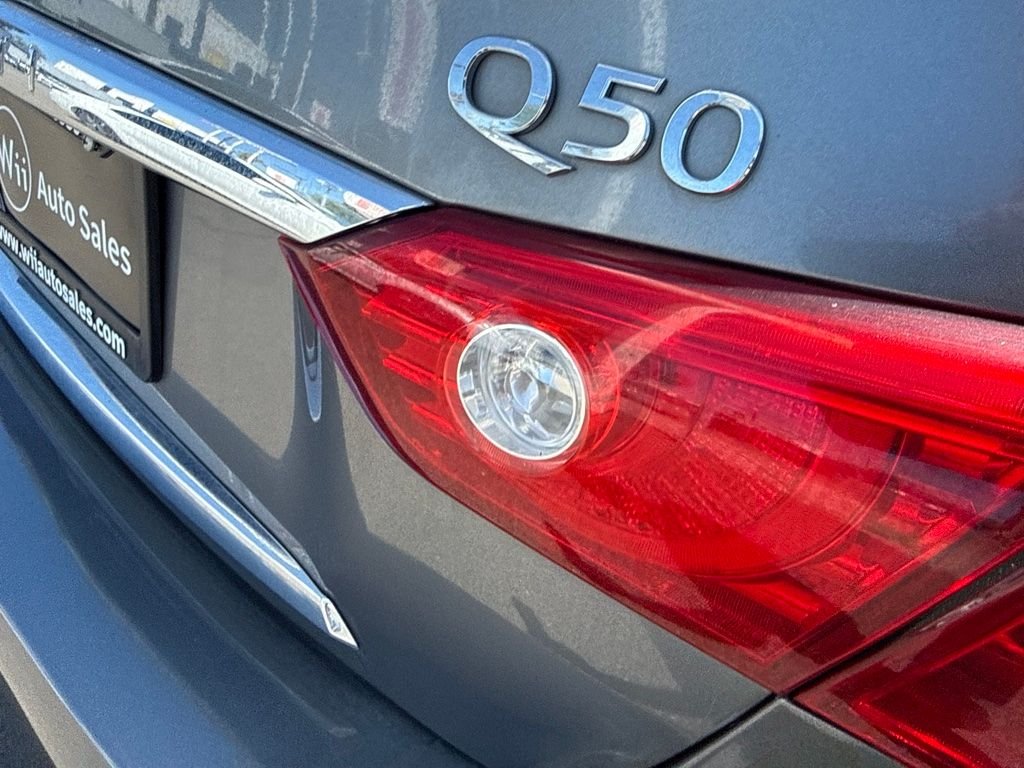 Used 2015 Gray INFINITI Premium image 5