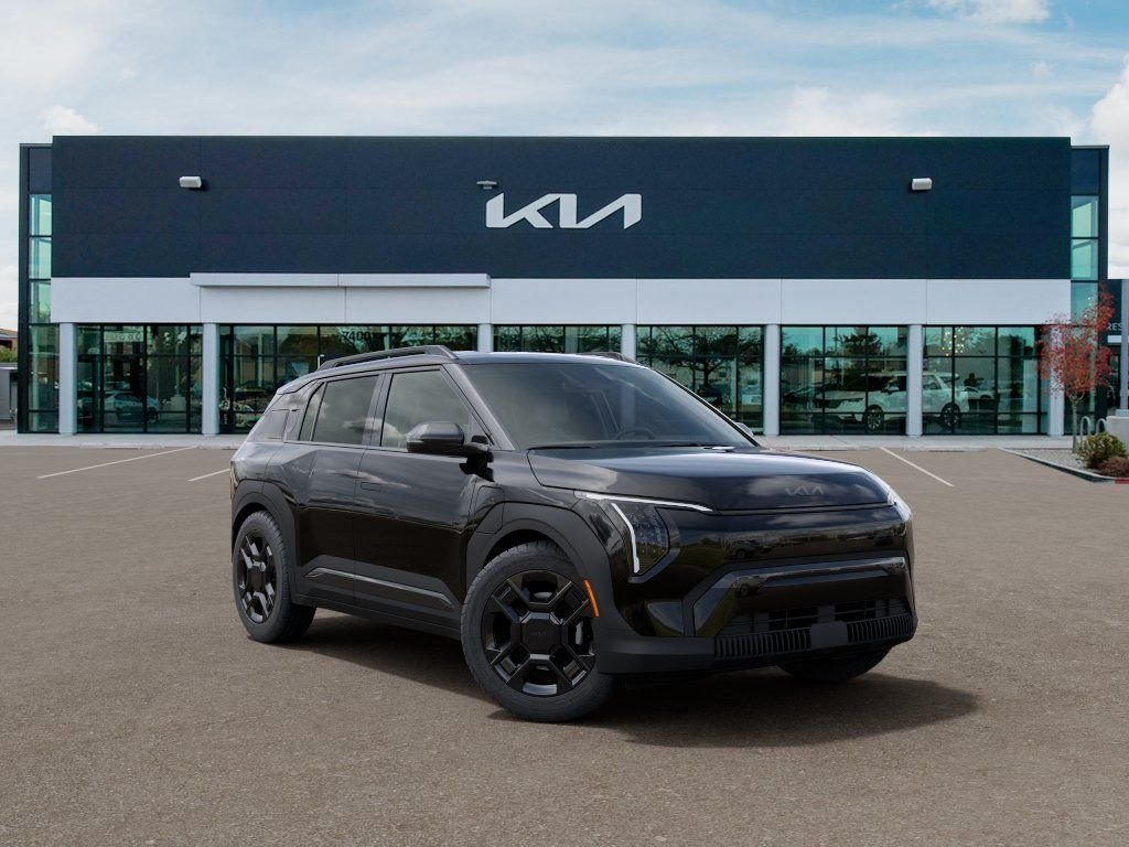 New 2027 Black Kia Wind image 8