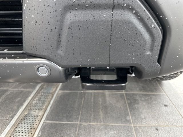 New 2025 Oxford White Ford Tremor® image 4