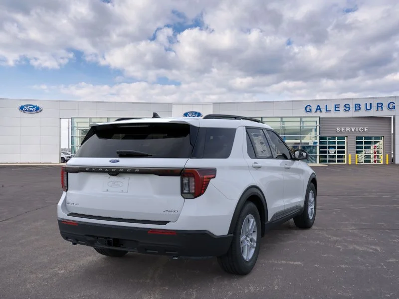 New 2026 Space White Metallic Ford Active image 33