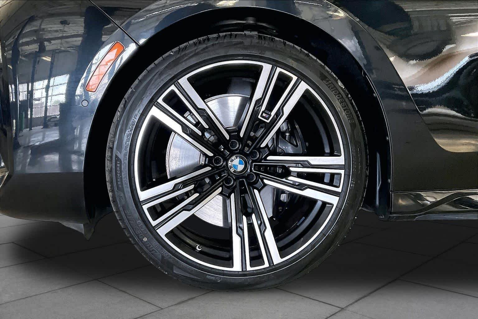 Certified Used 2023 Black Sapphire Metallic BMW 740i image 9