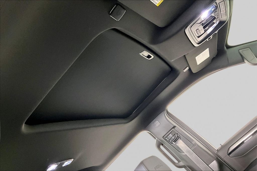 Used 2026 Black GMC AT4 image 27