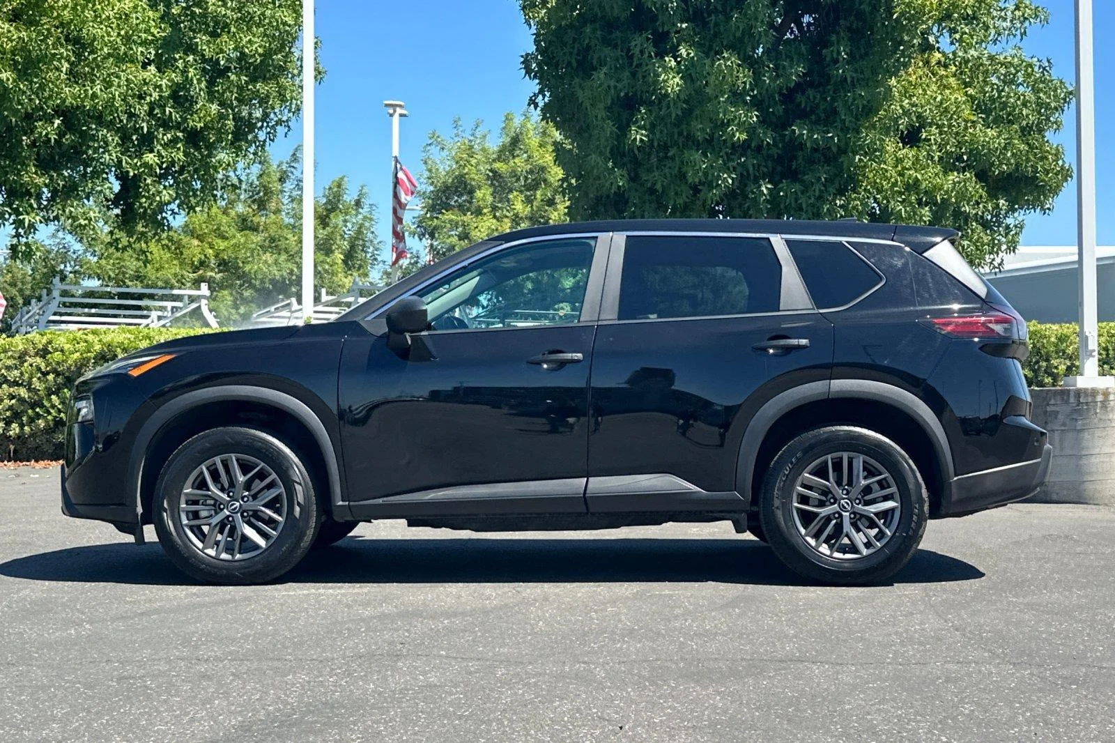 Used 2024 Super Black Nissan S image 7
