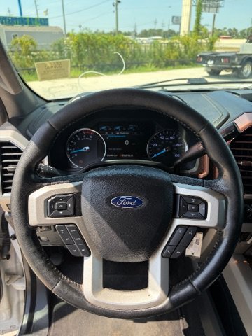 Used 2019 White Ford LARIAT image 17