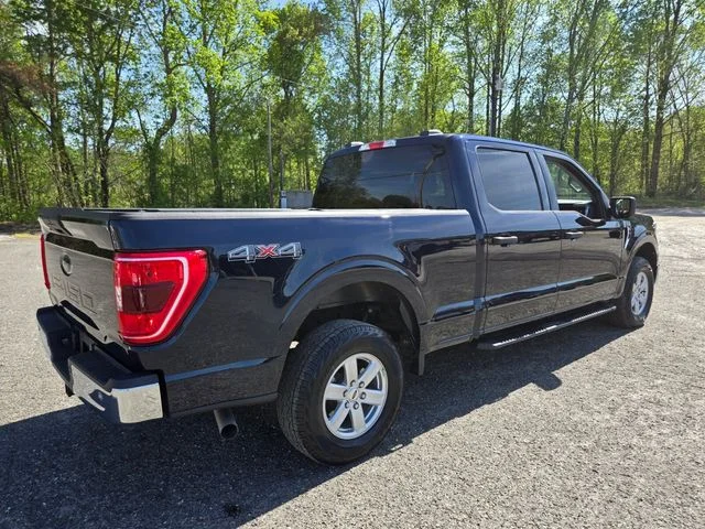 Used 2023 Blue Ford XLT image 8