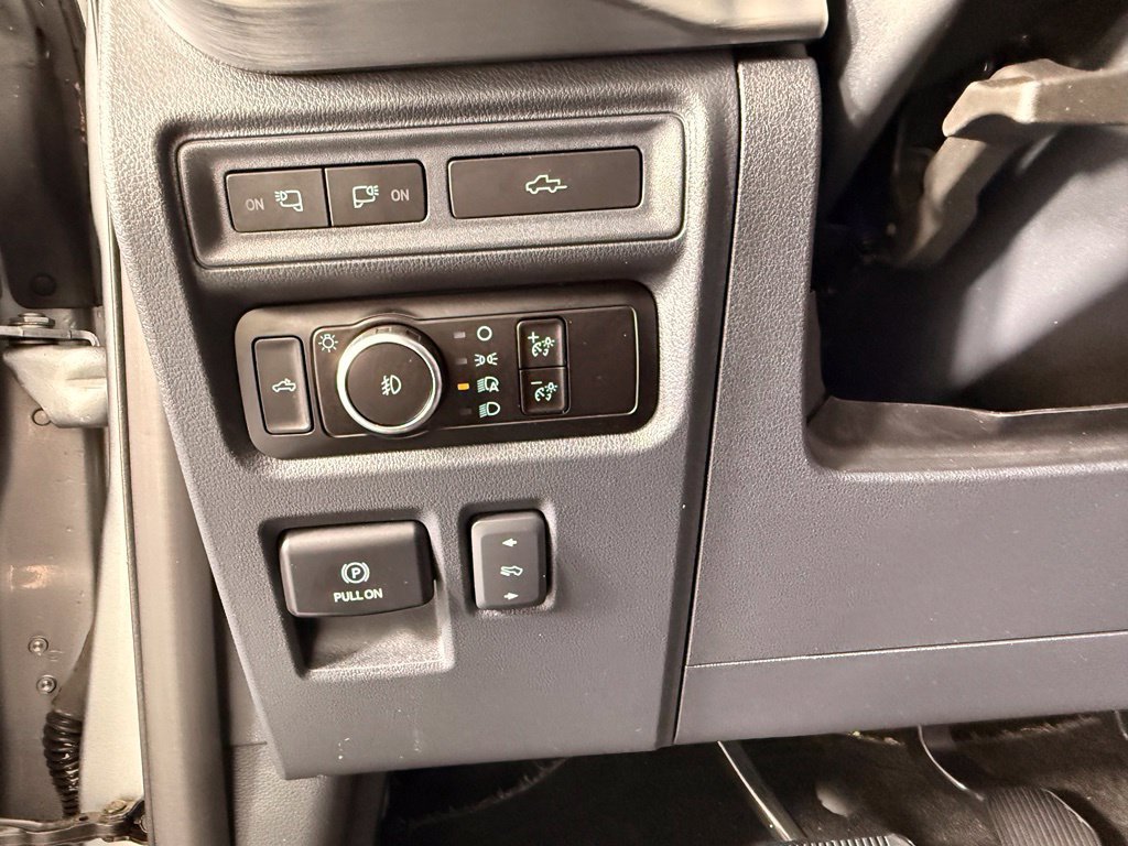Used 2023 Silver Metallic Ford Lariat image 24