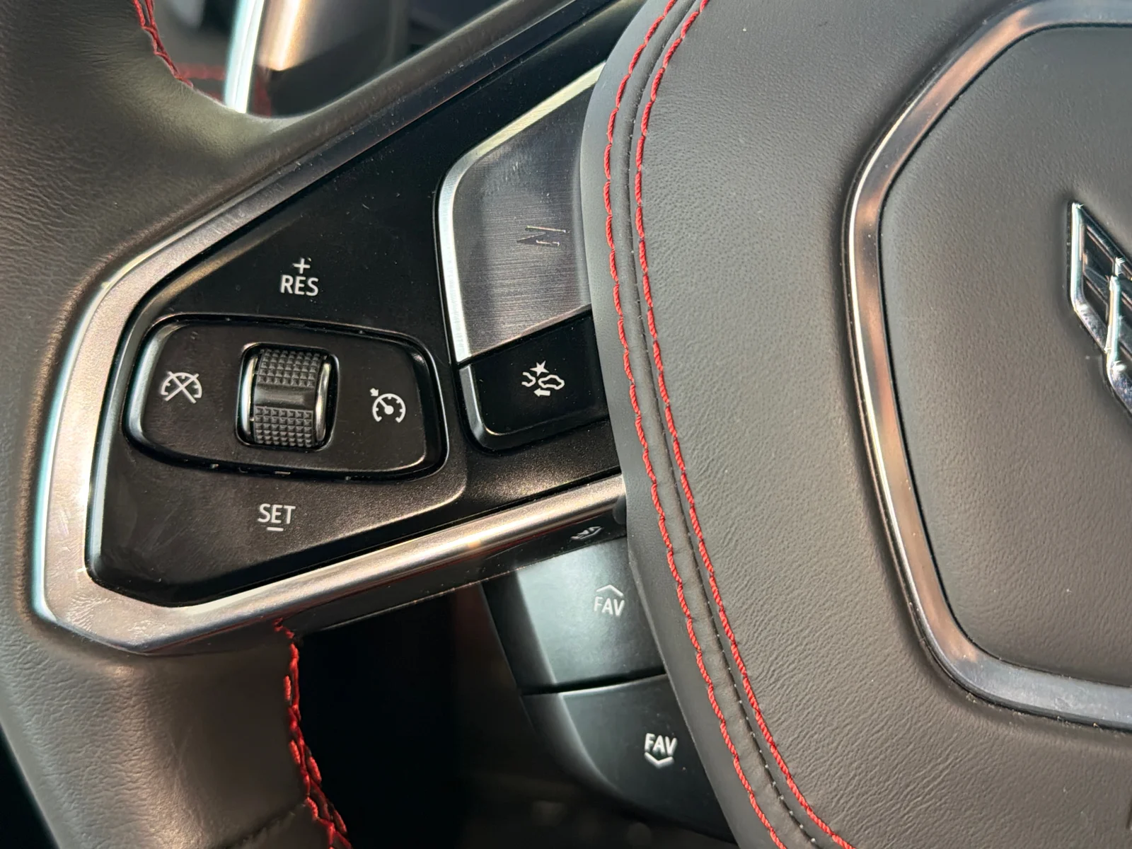 Used 2025 Black Chevrolet 1LZ image 30