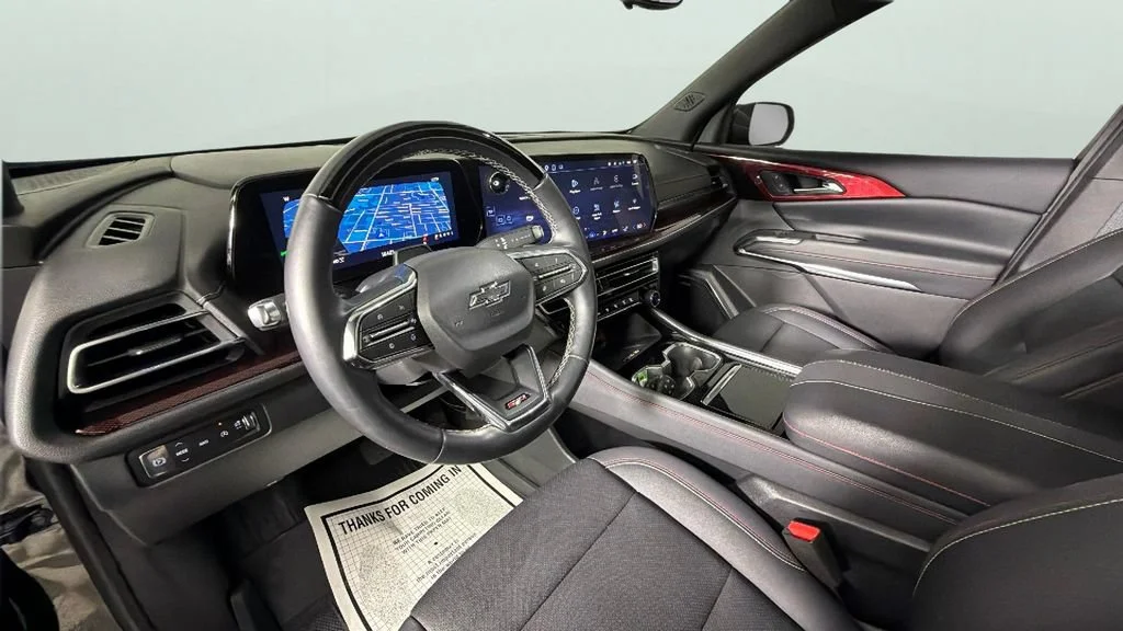 Used 2025 Mosaic Black Metallic Chevrolet Z71 image 18