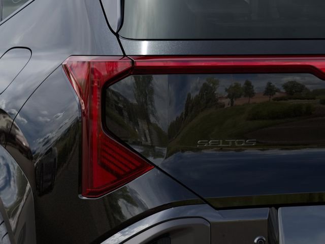 New 2027 Black Kia X-Line S image 11