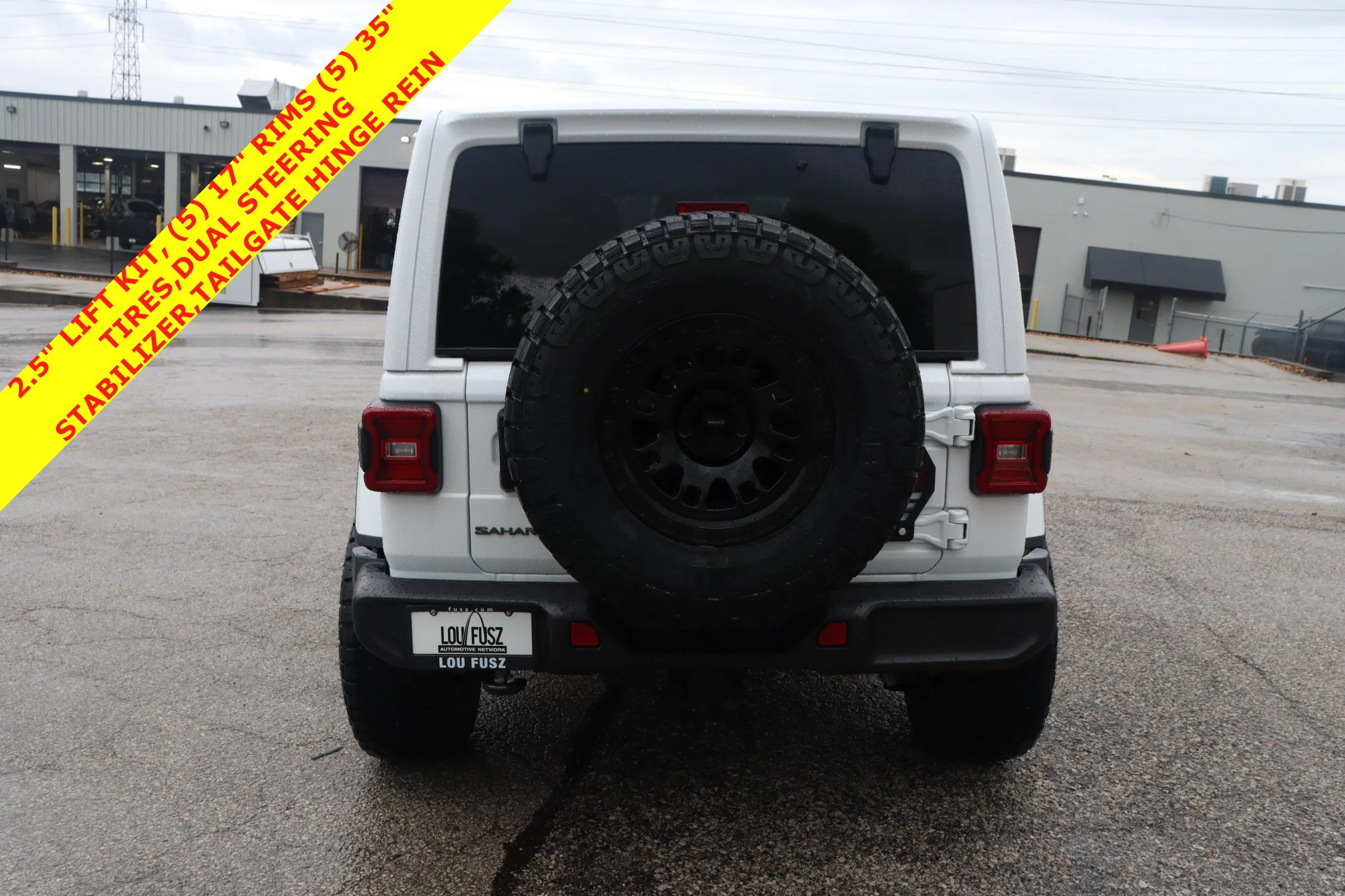 New 2026 Bright White Clear-Coat Exterior Paint Jeep Sahara image 6