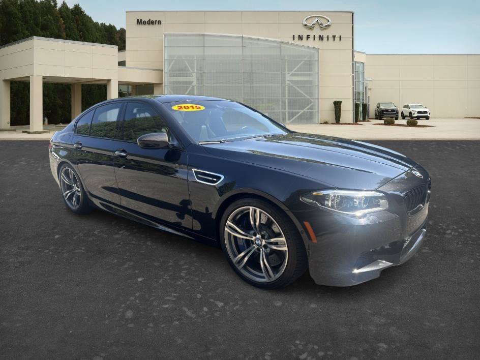 Used 2015 Black Sapphire Metallic BMW Base image 3