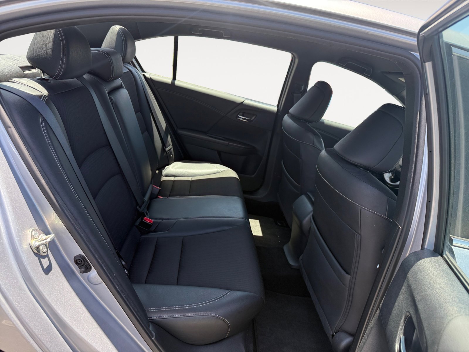 Used 2016 Silver Honda Sport image 18