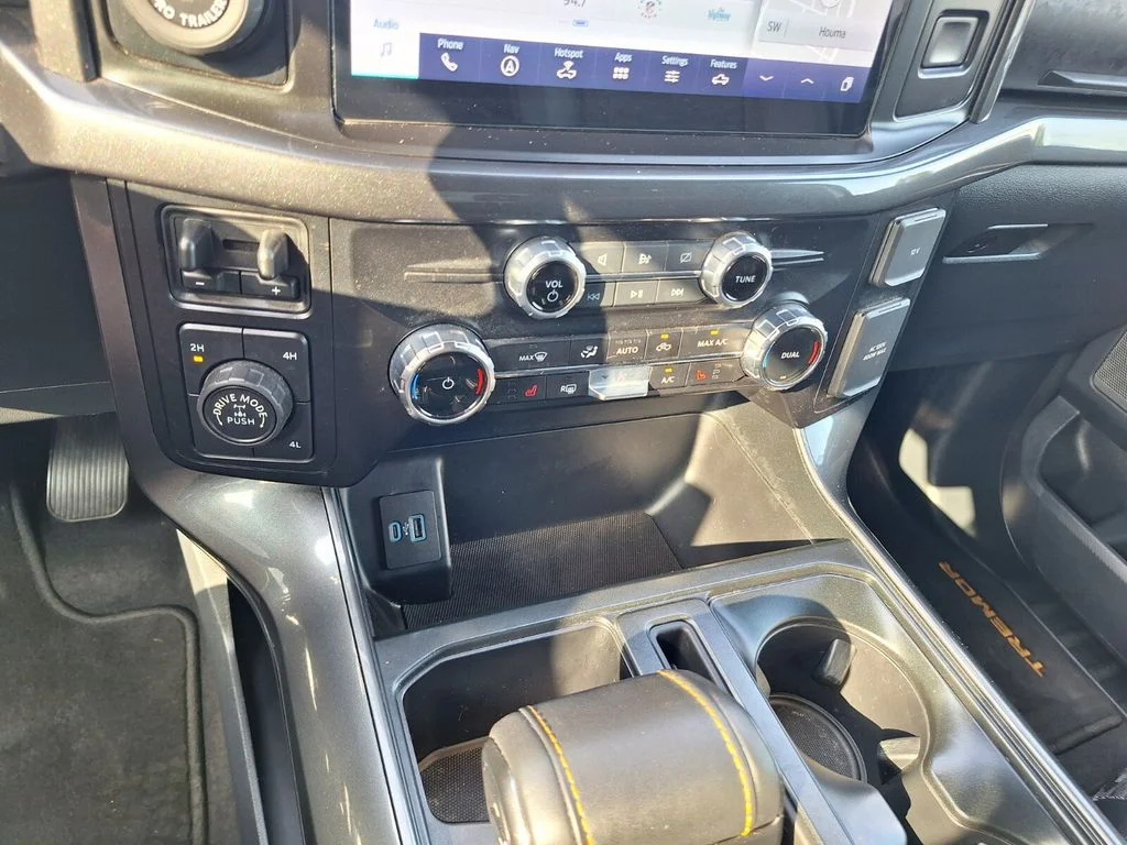 Used 2023 Oxford White Ford Tremor image 15