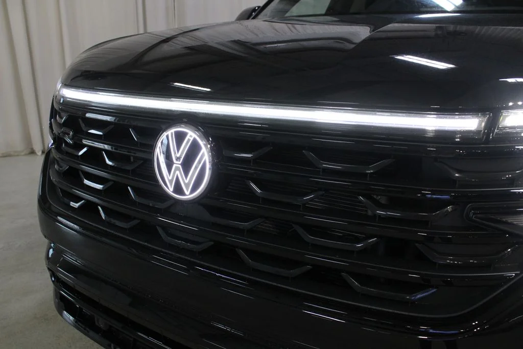 New 2026 Black Volkswagen SEL R-Line Black image 32