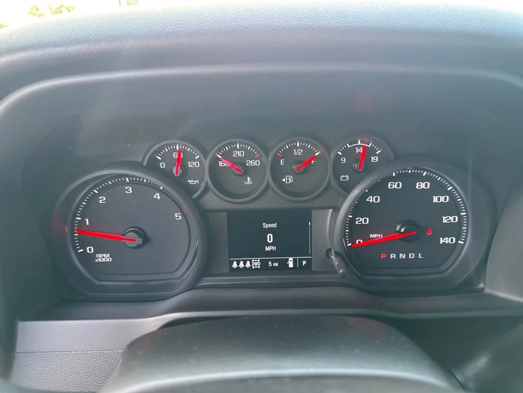 2026 Chevrolet Silverado 2500 HD Custom - Photo 35