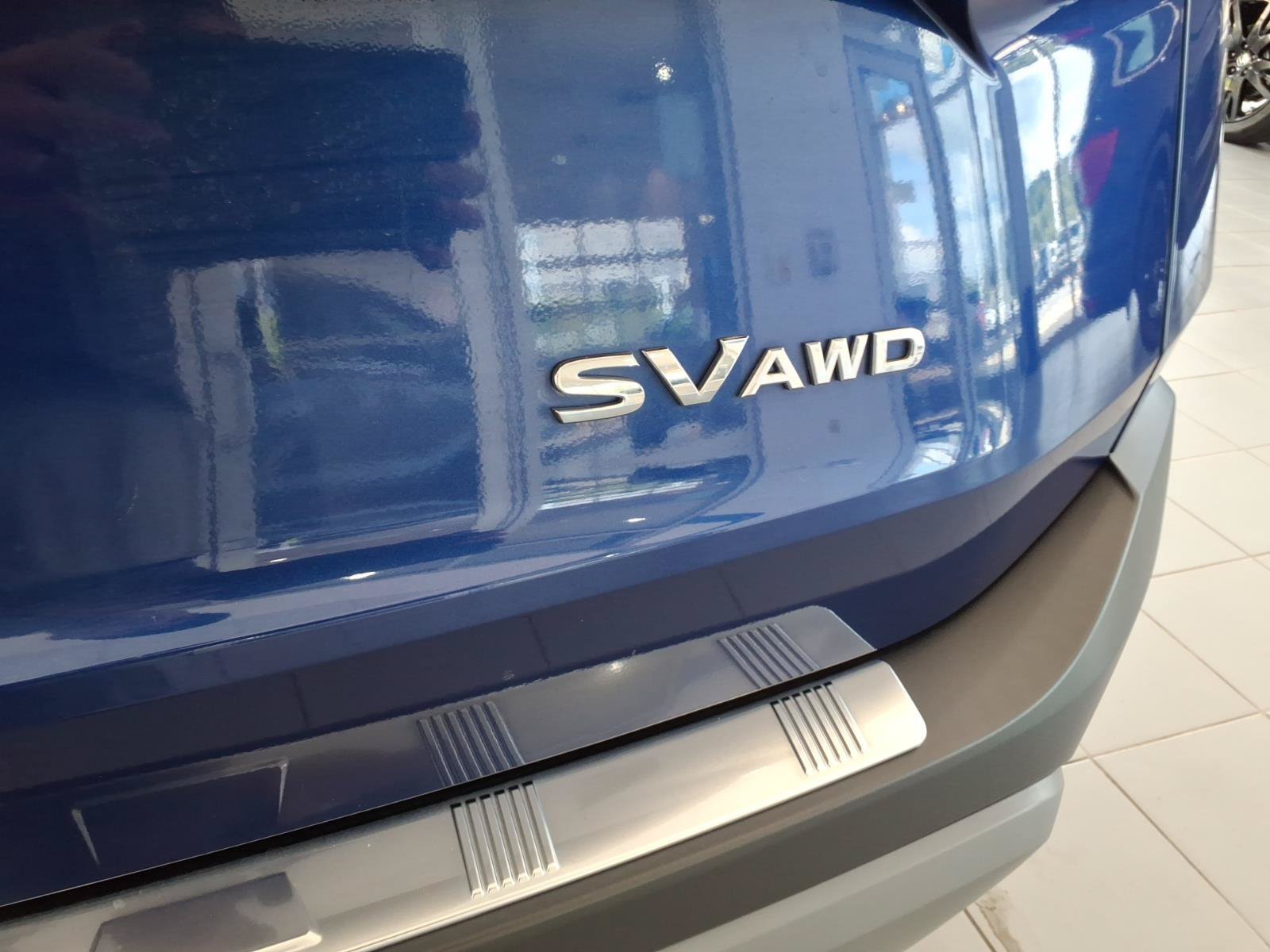 Used 2022 Caspian Blue Metallic Nissan SV image 18