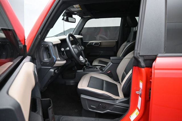Used 2024 Red Ford Wildtrak image 9