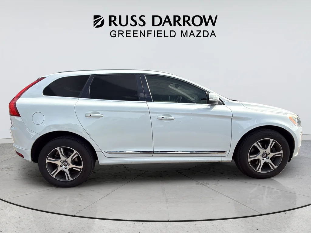 Used 2015 White Volvo T6 image 6