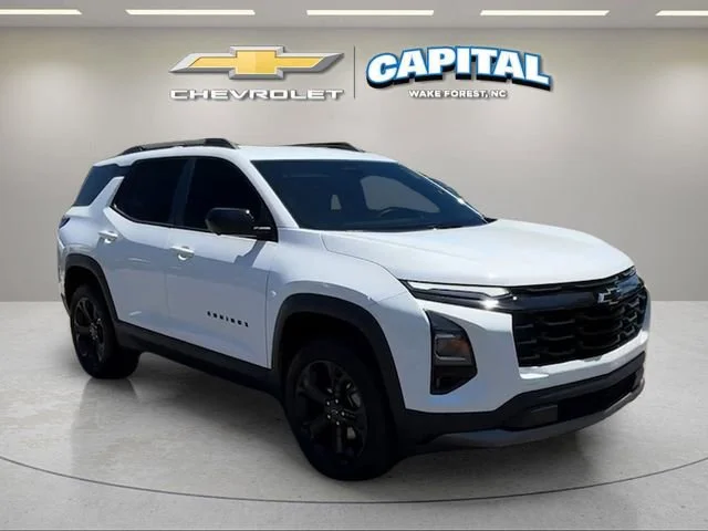 Used 2025 Summit White Chevrolet LT image 7