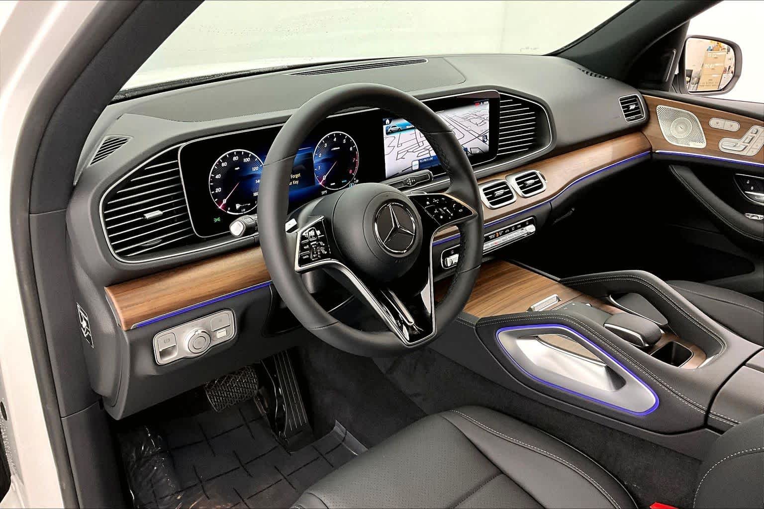 New 2026 Polar White Mercedes-Benz GLE 350 image 2