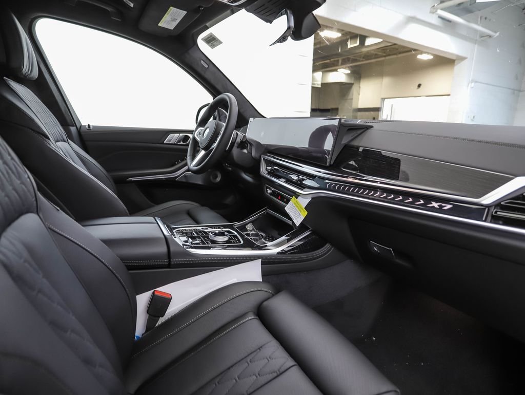 New 2027 Black Sapphire Metallic BMW xDrive40i image 36