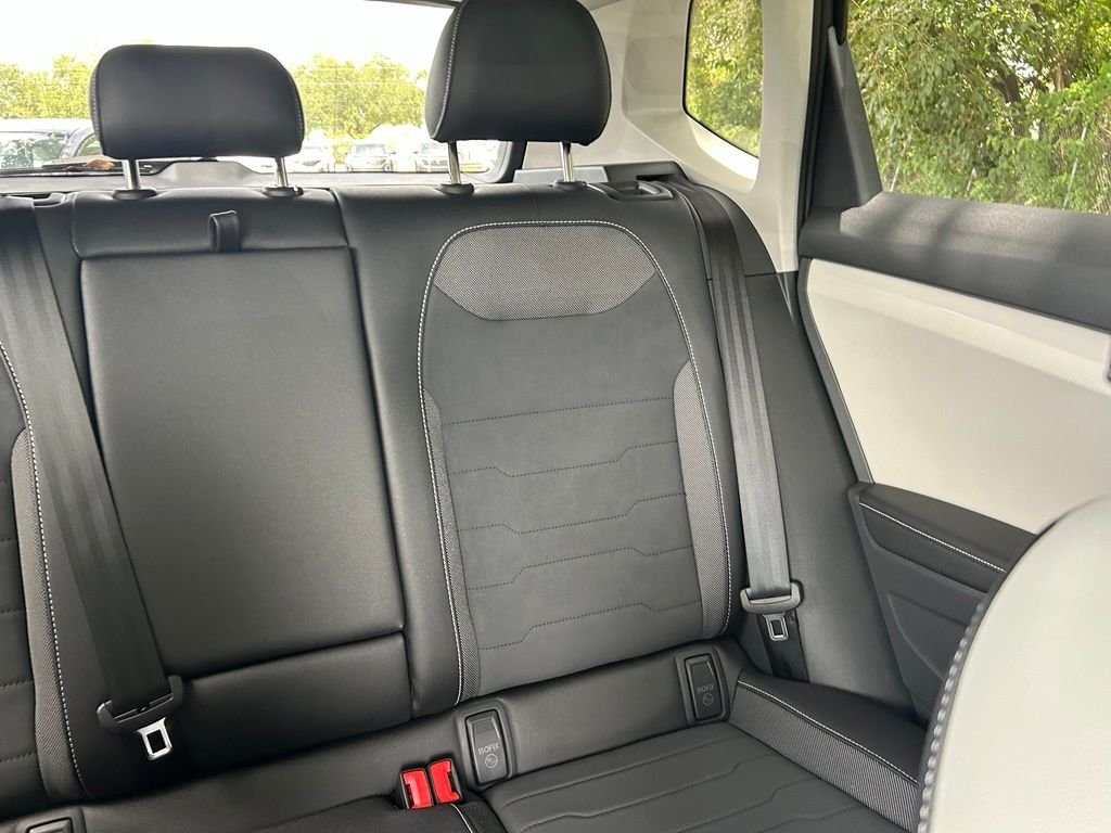 New 2026 Gray Volkswagen 1.5T SE image 13