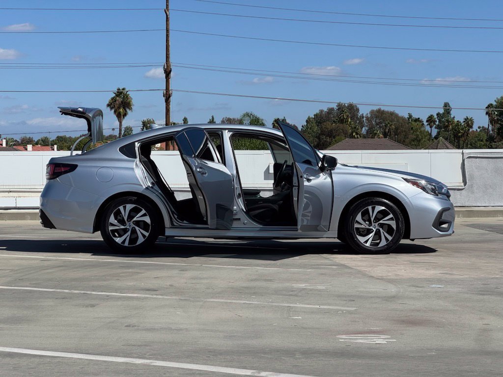 Used 2024 Ice Silver Metallic Subaru Premium image 30