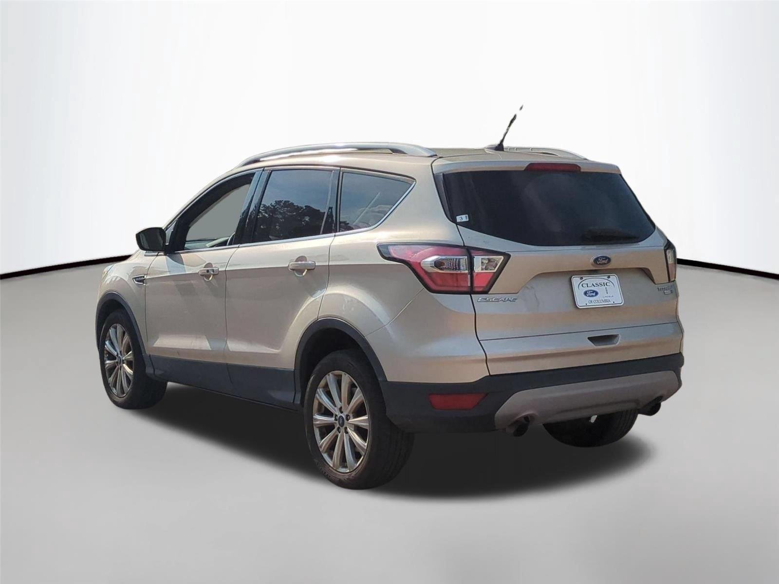 Used 2017 White Gold Metallic Ford Titanium image 3