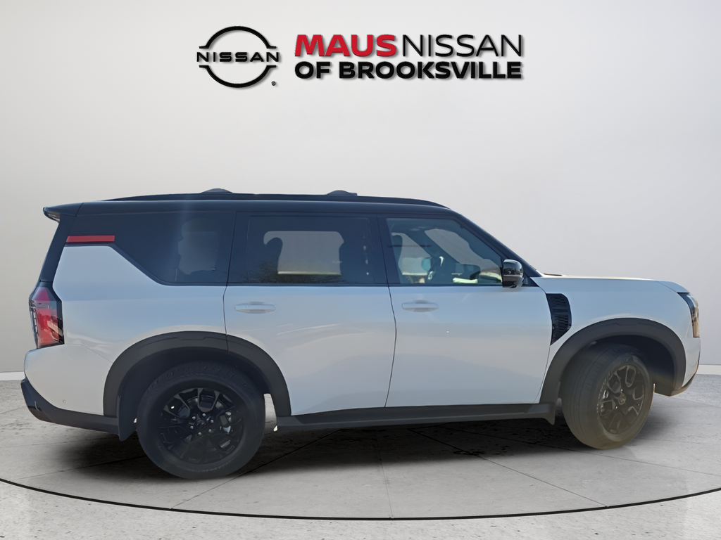 New 2026 White Nissan PRO-4X image 9